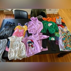 Lot of Girls 4T 5T Clothes Dresses Leggings Sweatshirts Sweatpants Bundle